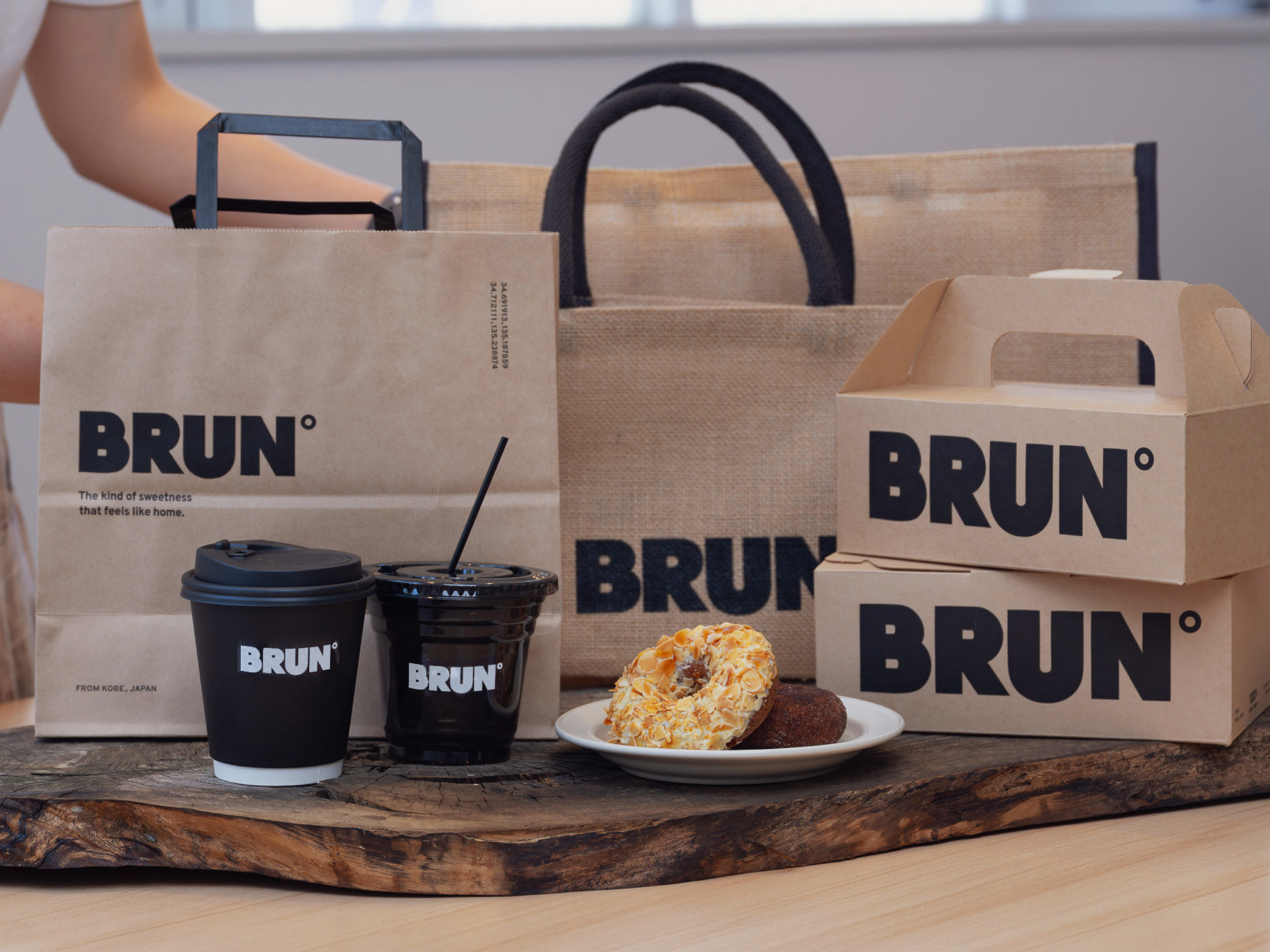 人気ドーナツ店「BRUN」が教えてくれた、愛され続ける飲食店のブランディング。
